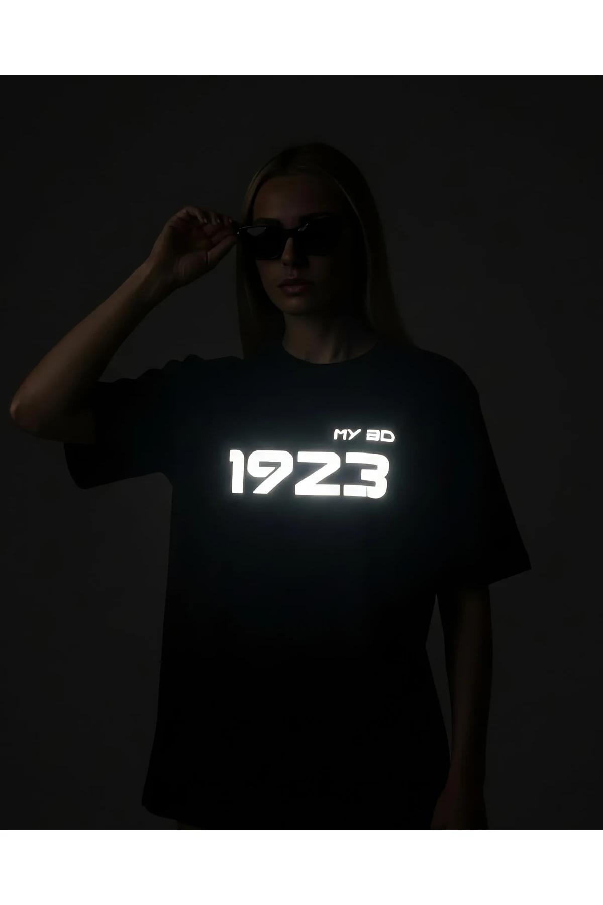 Reflective Number Print Cotton Blend T-Shirt