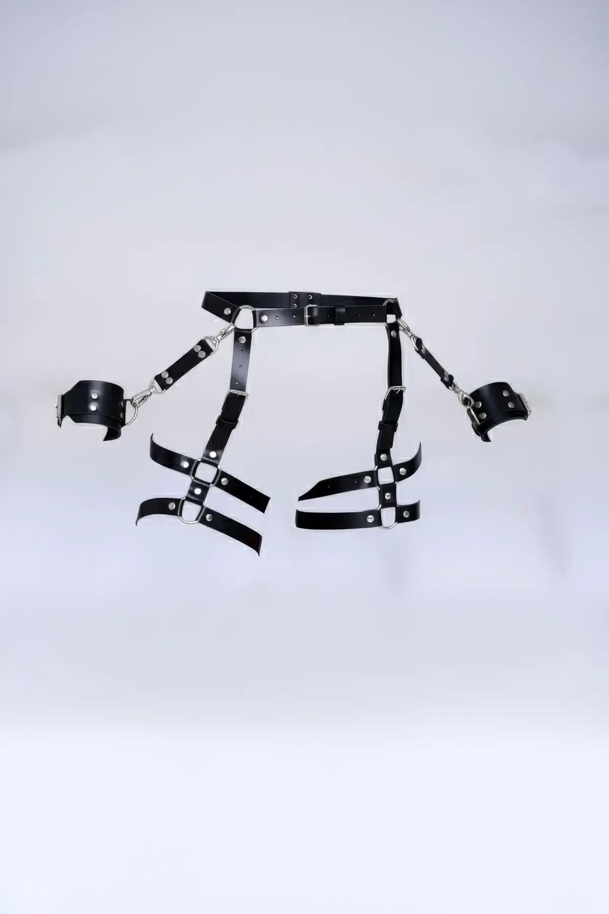 siyah suni deri kemerli jartiyer vücut bandajı gümüş metal toka bilek kelepçeli 3 parça set
