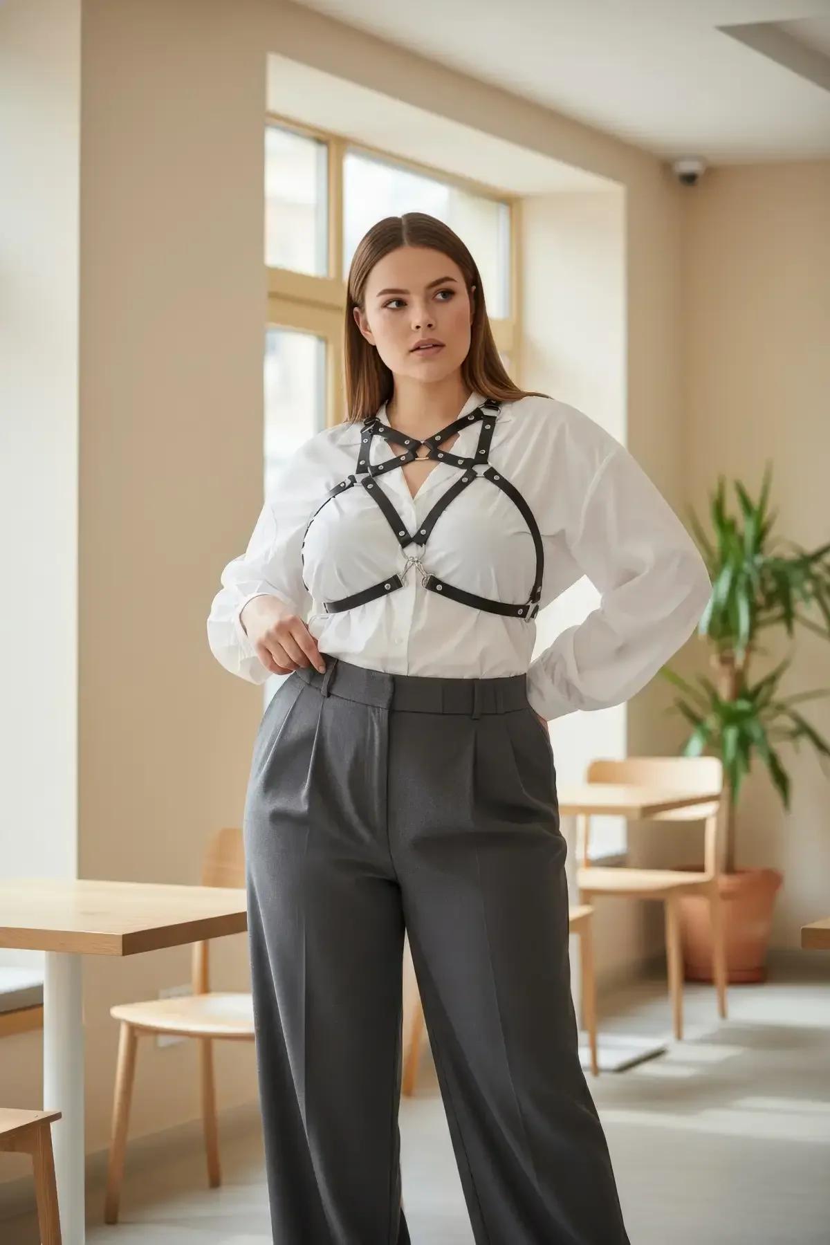 siyah PU vegan deri harness kemer gümüş metal toka detay büyük beden