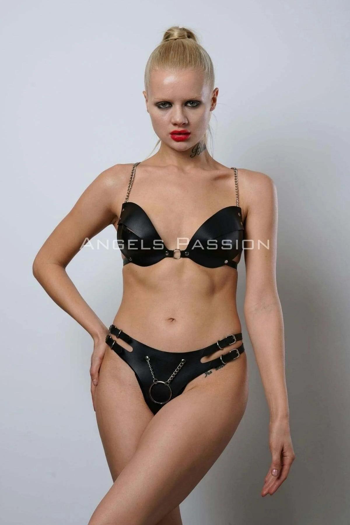 Faux Leather Bra & Panty Set with Chain Details