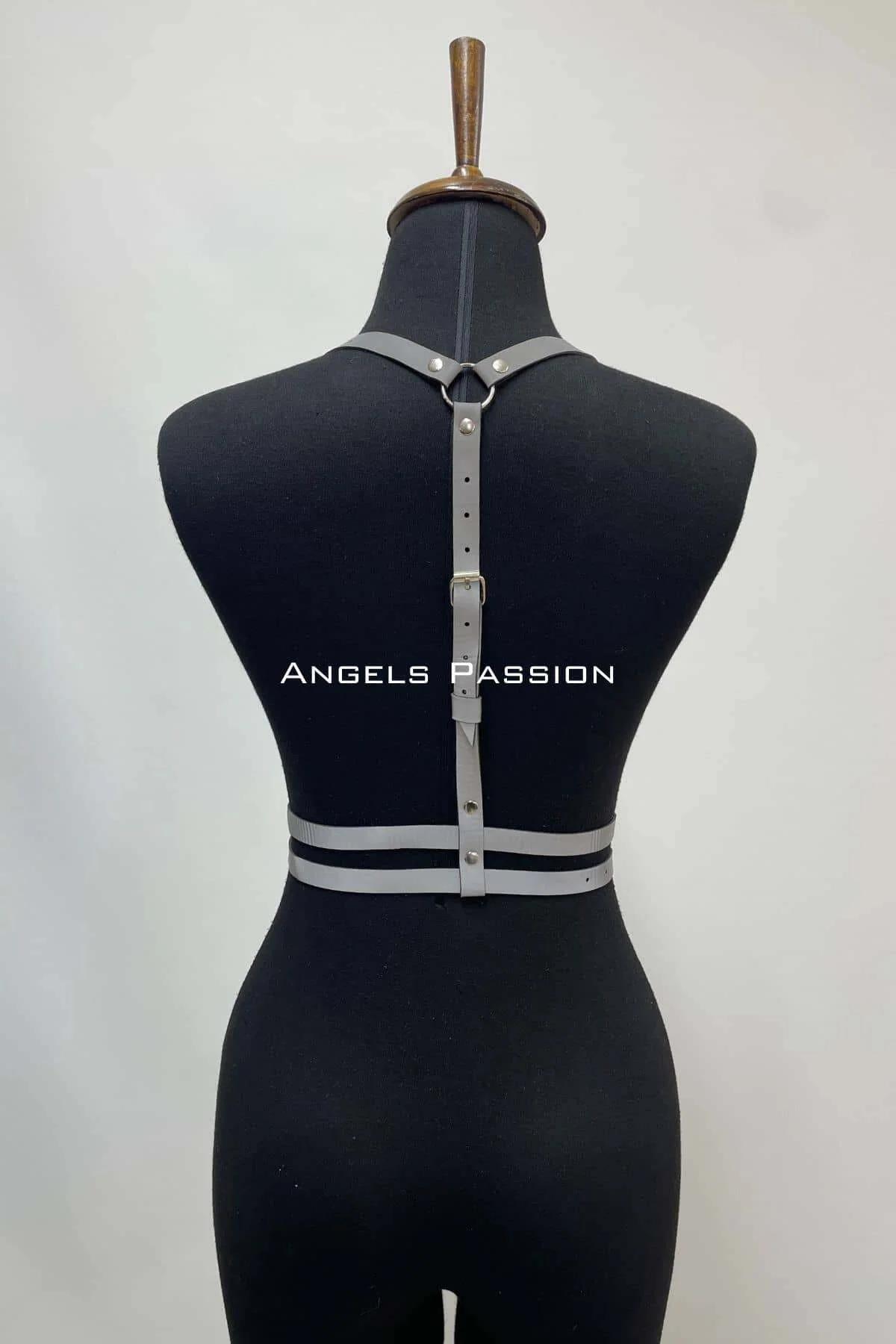 Reflective Strappy Chest Harness