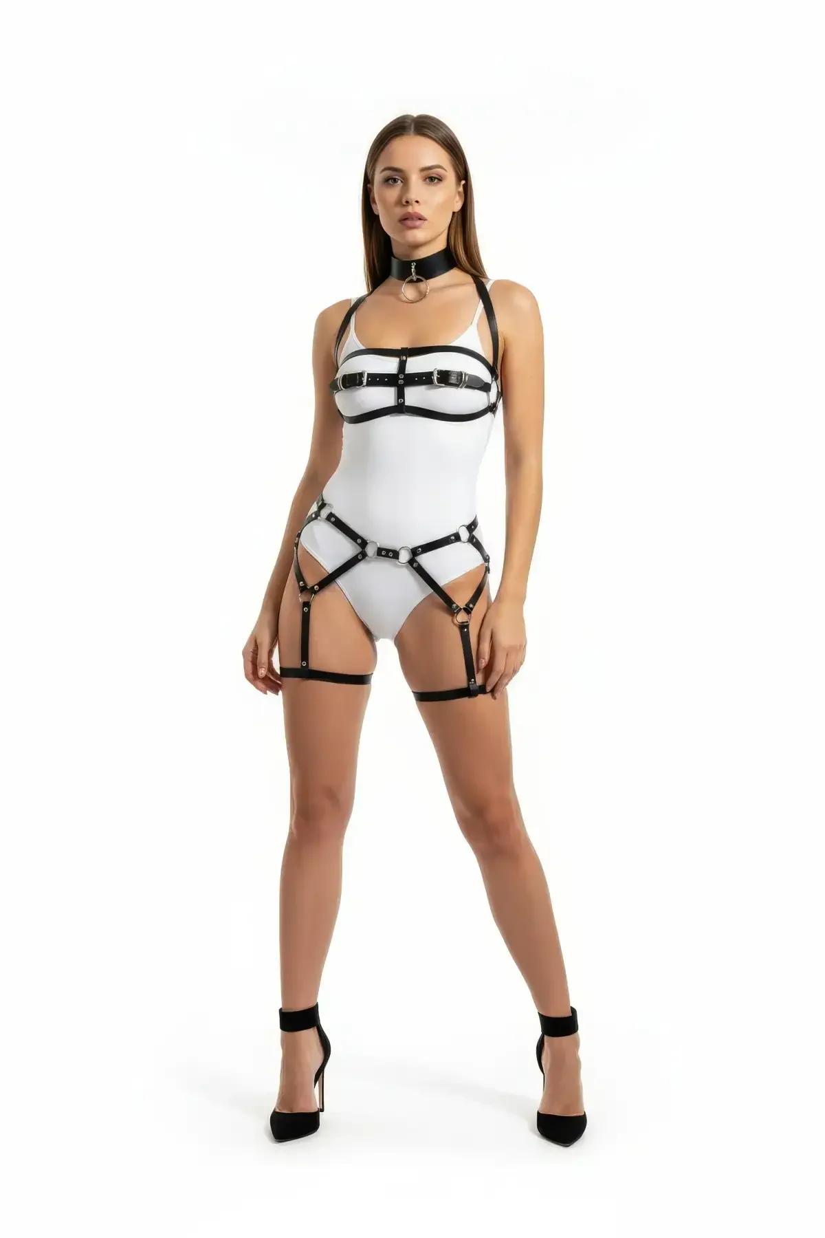 siyah vegan deri harness takım gümüş O halka choker göğüs haması ve jartiyer bantlı üç parçalı set