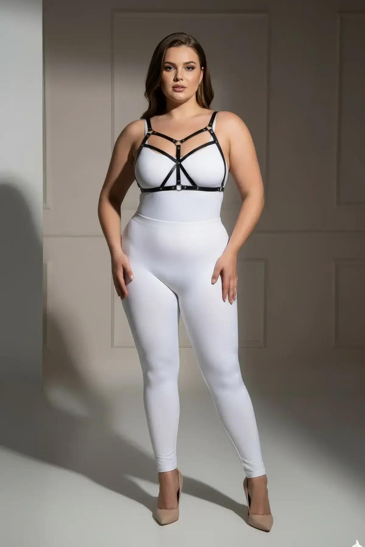 siyah PU deri harness ince bantlar metal toka detayı büyük beden üstten görünüm