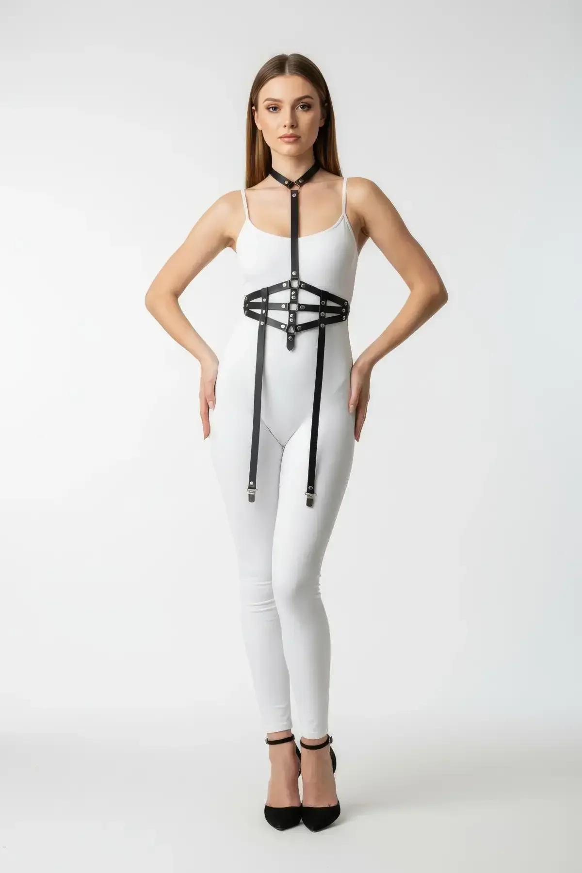 siyah PU deri boyun choker bağlantılı bel harness aksesuarı önden görünüm