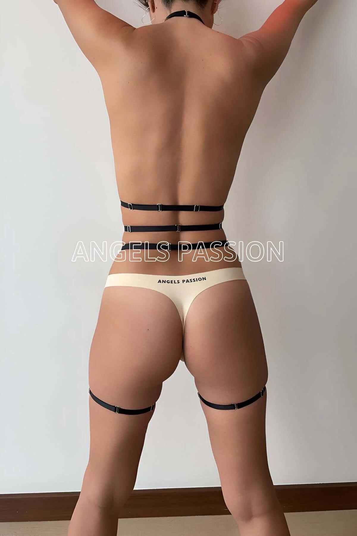 Black elastic thigh garter bands paired with full body harness set, side angle