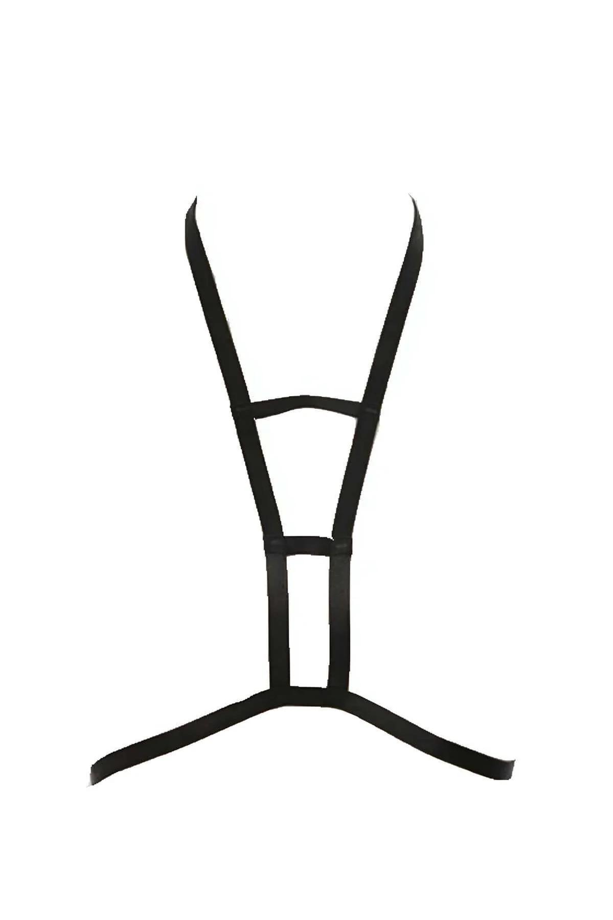 siyah elastik lastik harness merdiven bant detayı yakın çekim göğüs kafes