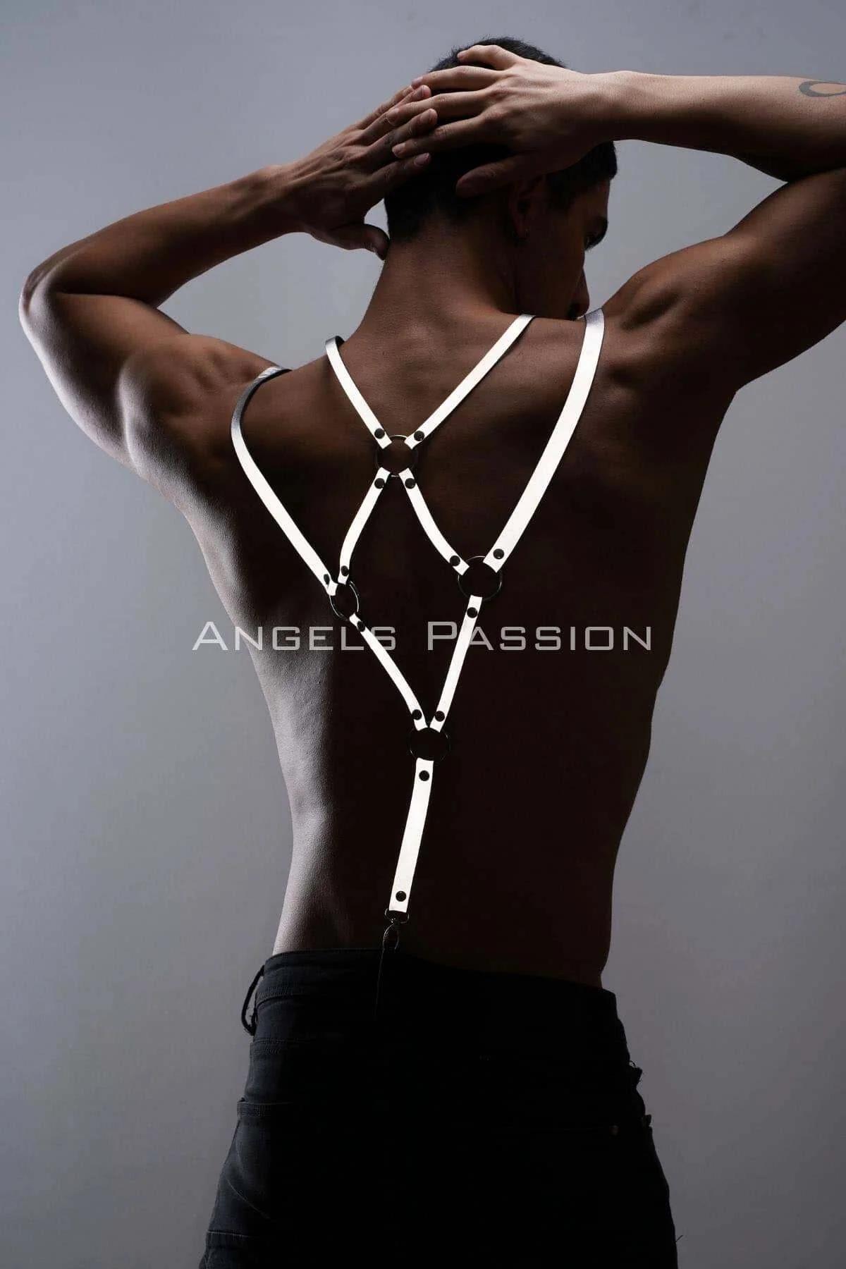 Adjustable Shoulder Harness with O-Ring Detail