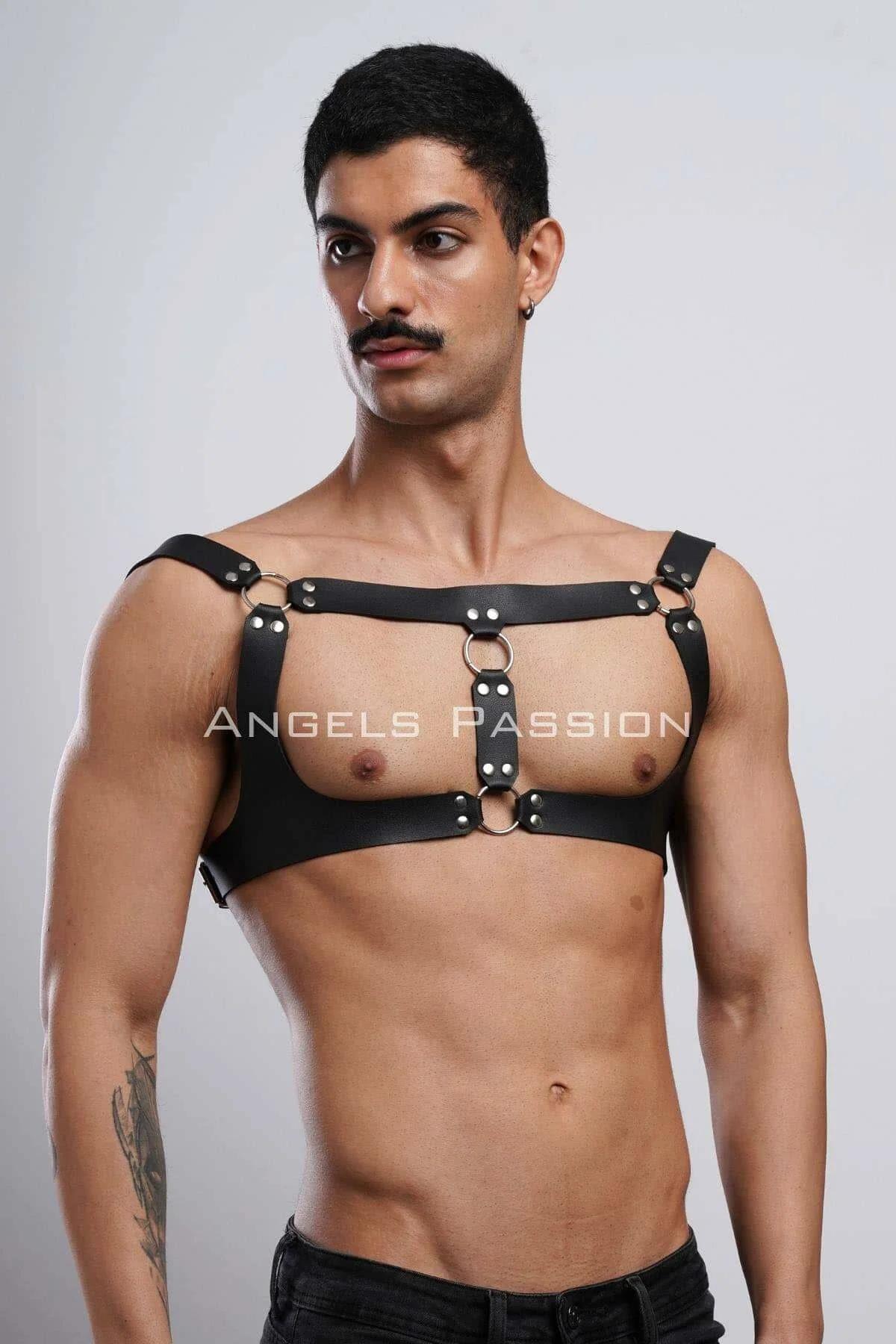 Back view of adjustable black chest harness showing horizontal band and shoulder strap configuration