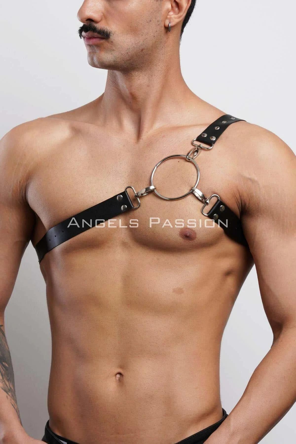 Black adjustable chest harness diagonal strap detail showing 2 cm wide matte faux leather