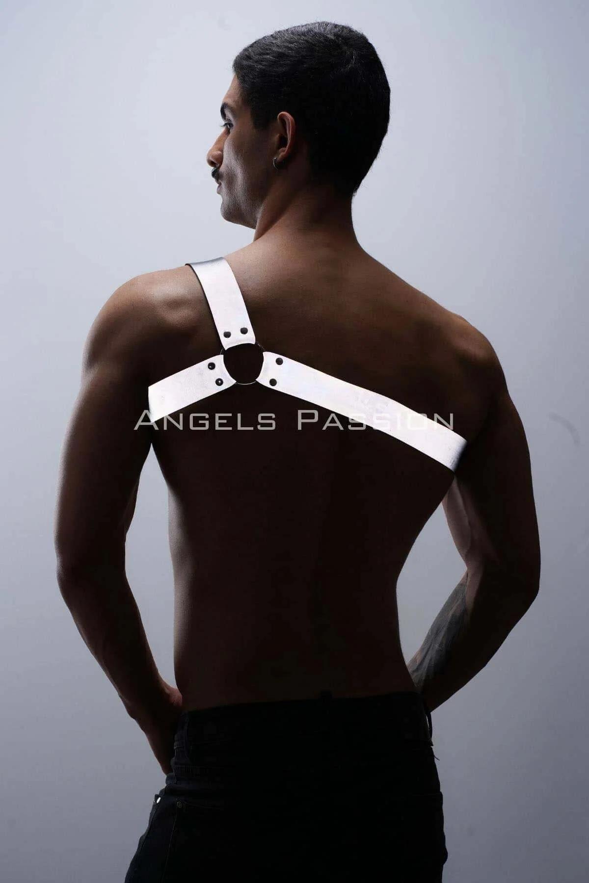Reflective One-Shoulder Chest Harness