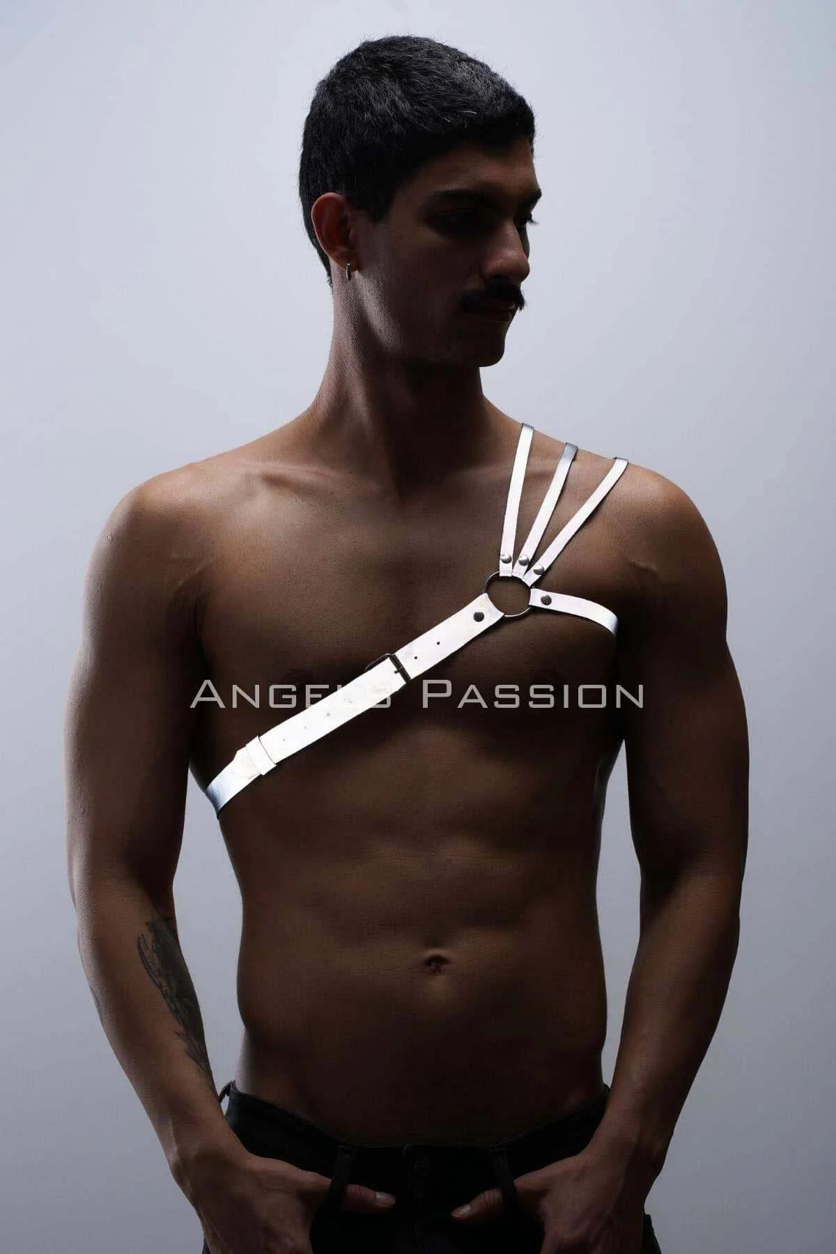 White reflective faux leather harness single-shoulder strap detail with silver buckles