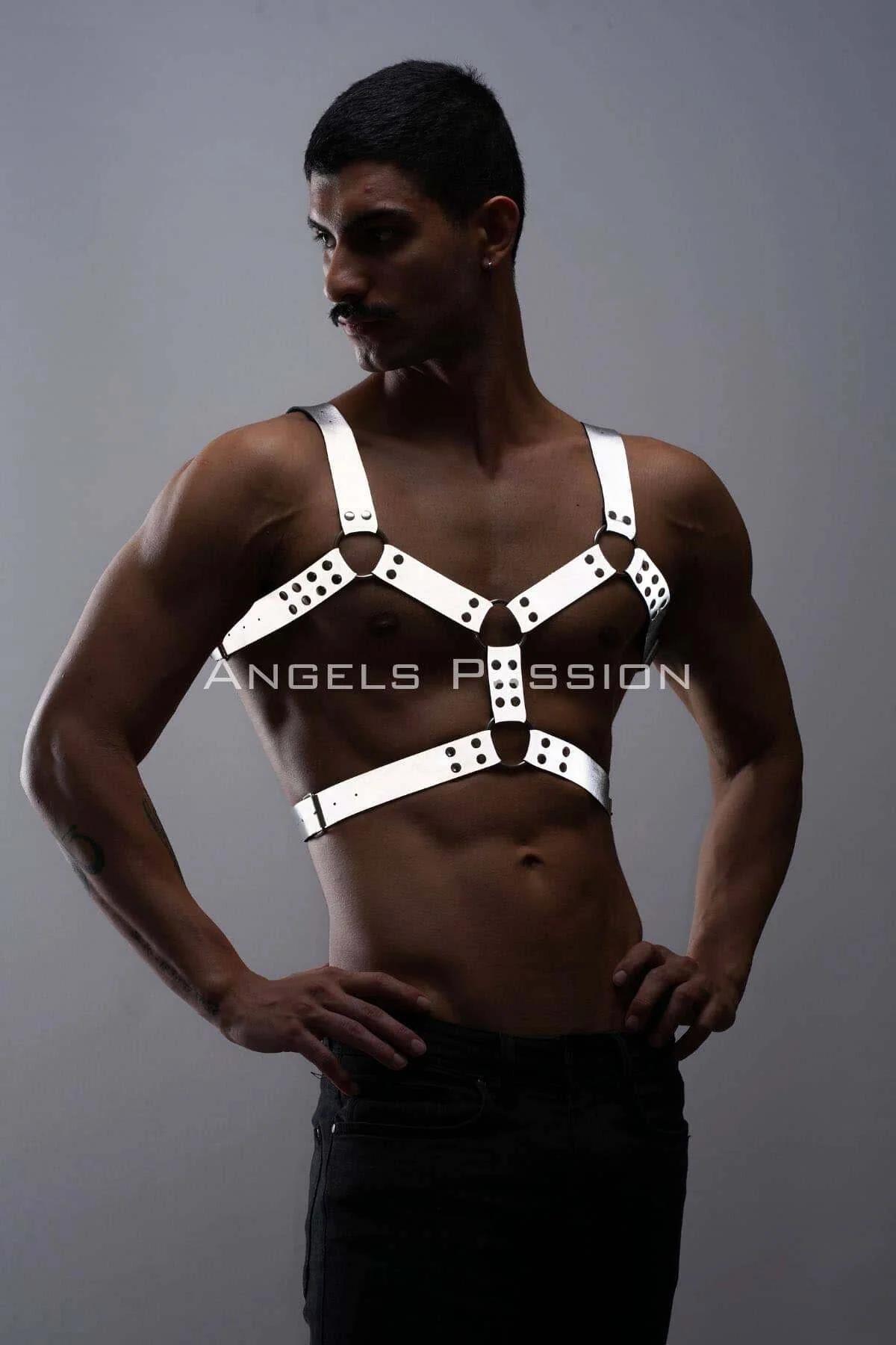 Reflective Chest Harness with O-Ring Accents