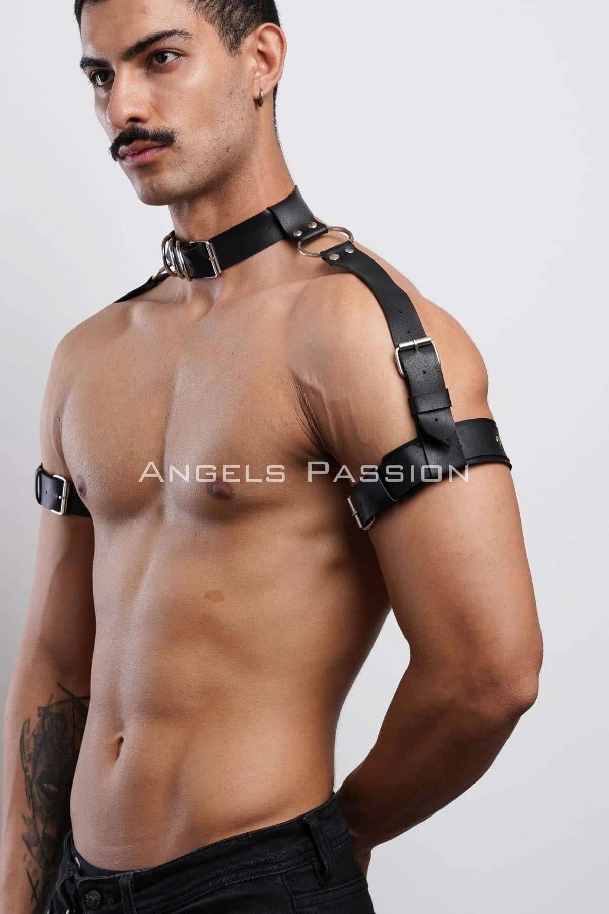 Choker & Shoulder Harness with O-Ring Accents