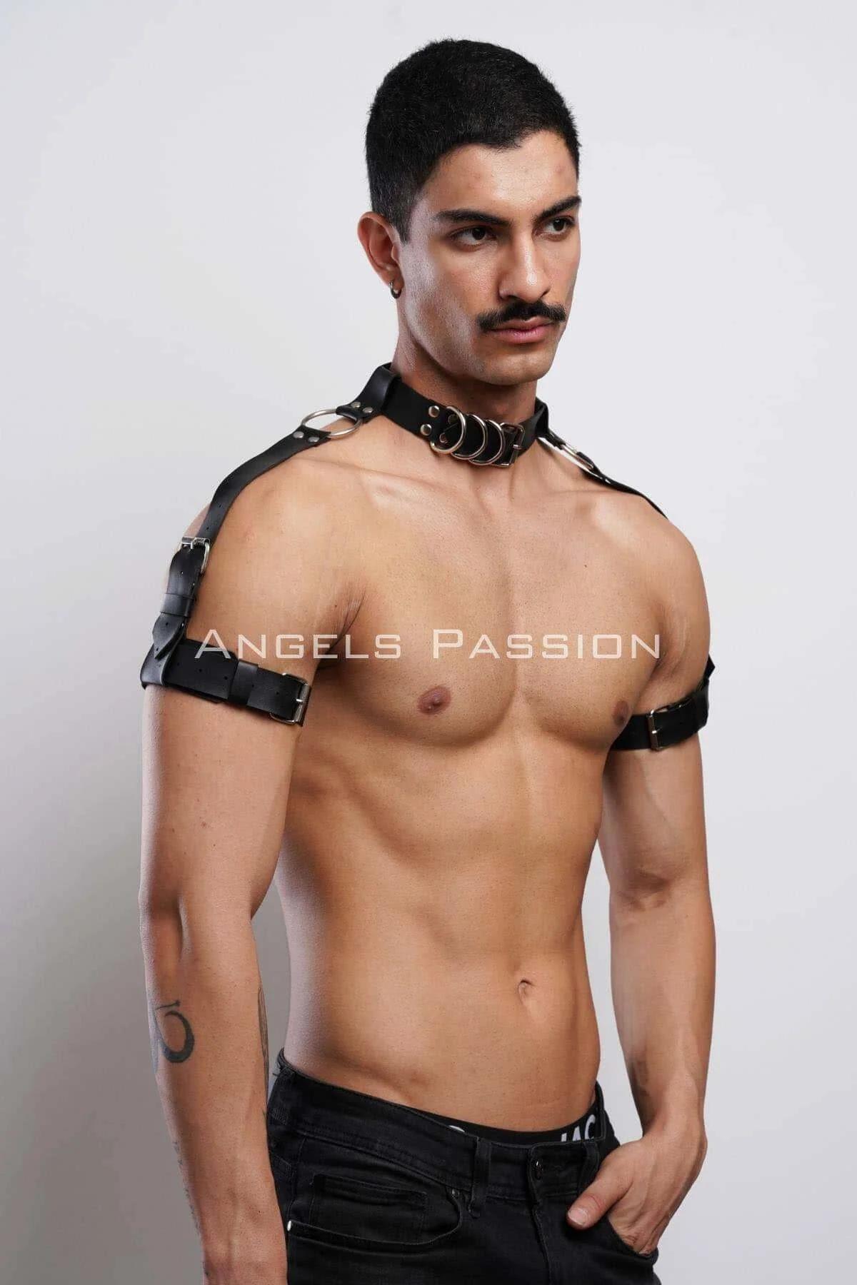 Choker & Shoulder Harness with O-Ring Accents
