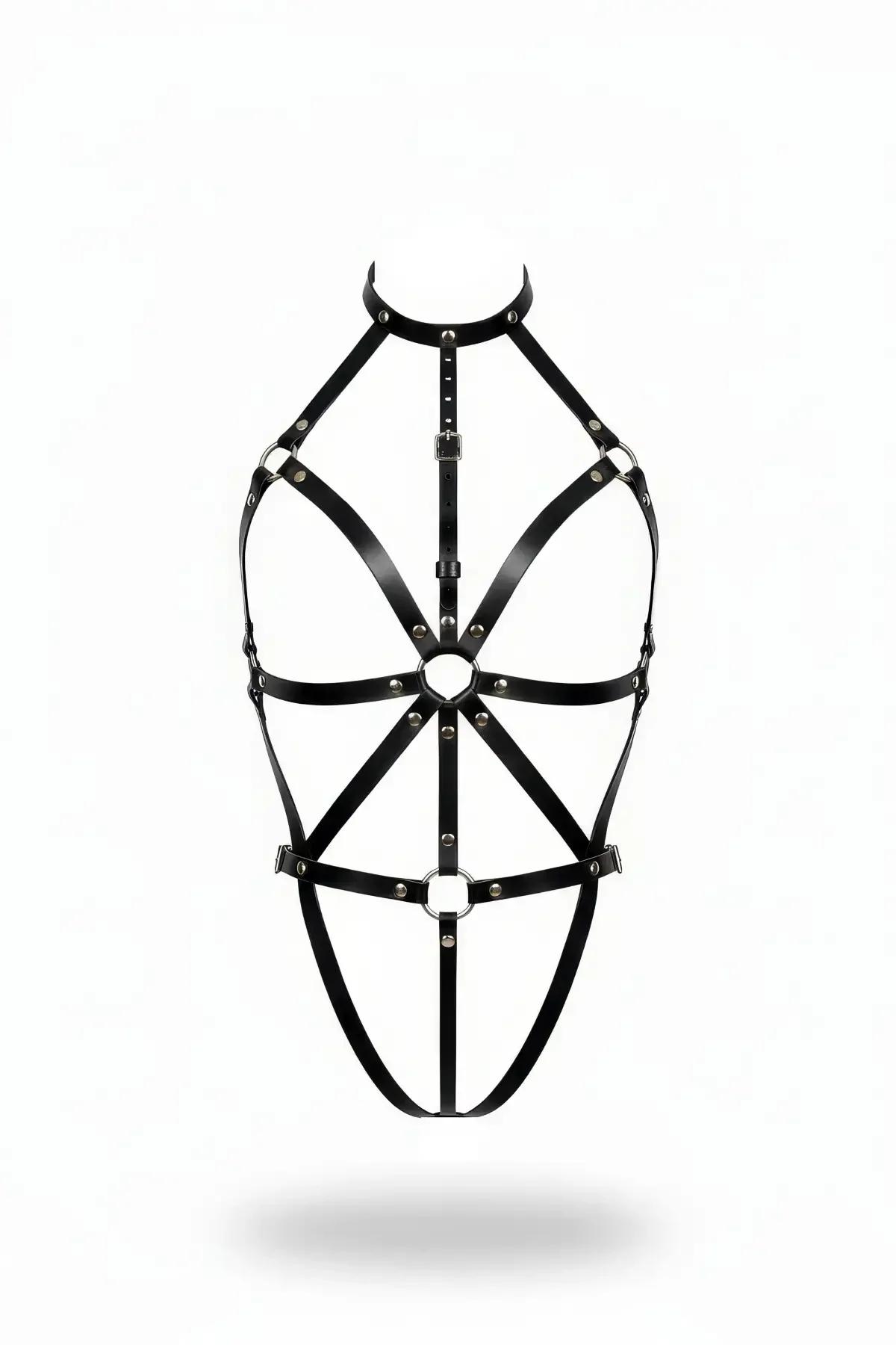 siyah faux leather tam vücut harness boyunluklu geometrik kayış ve gümüş O-ring detaylı önden görünüm