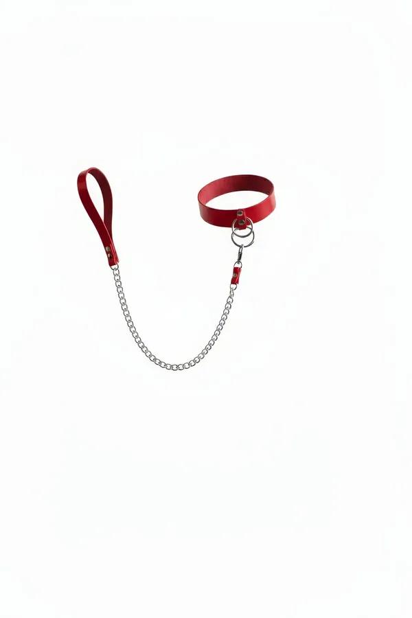 Kırmızı suni deri geniş bant choker kolye gümüş metal zincir ve bilek tutamacı ile set