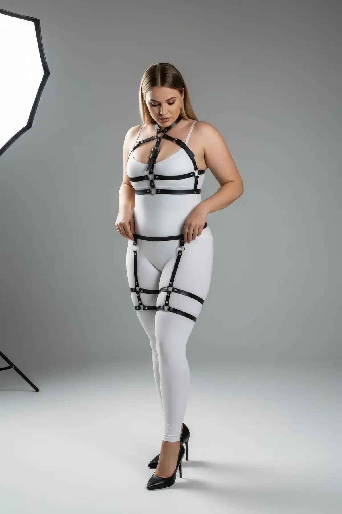büyük beden siyah PU vegan deri jartiyer harness takımı göğüs bel uyluk bantları gümüş metal toka