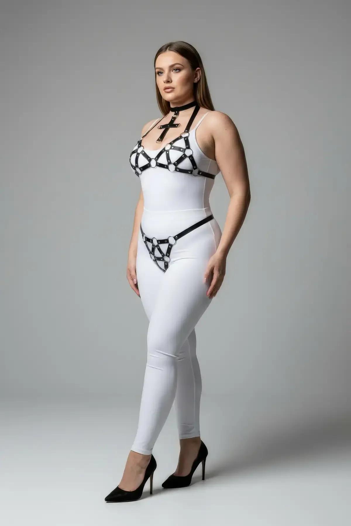 büyük beden siyah vegan deri harness takım gümüş O-halka detaylı göğüs ve bel parçası geometrik tasarım