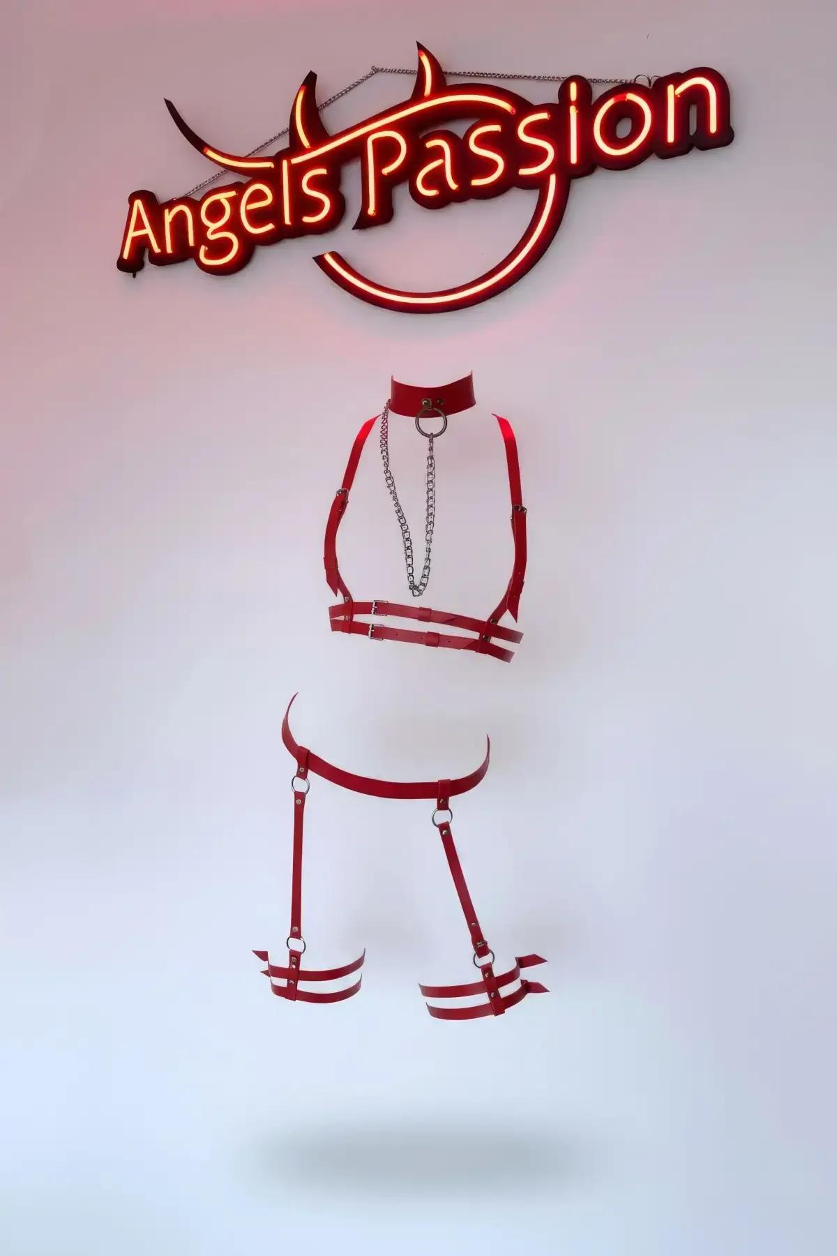 kırmızı vegan deri jartiyer harness seti gümüş zincir O-ring detaylı üç parça choker göğüs bacak bandı