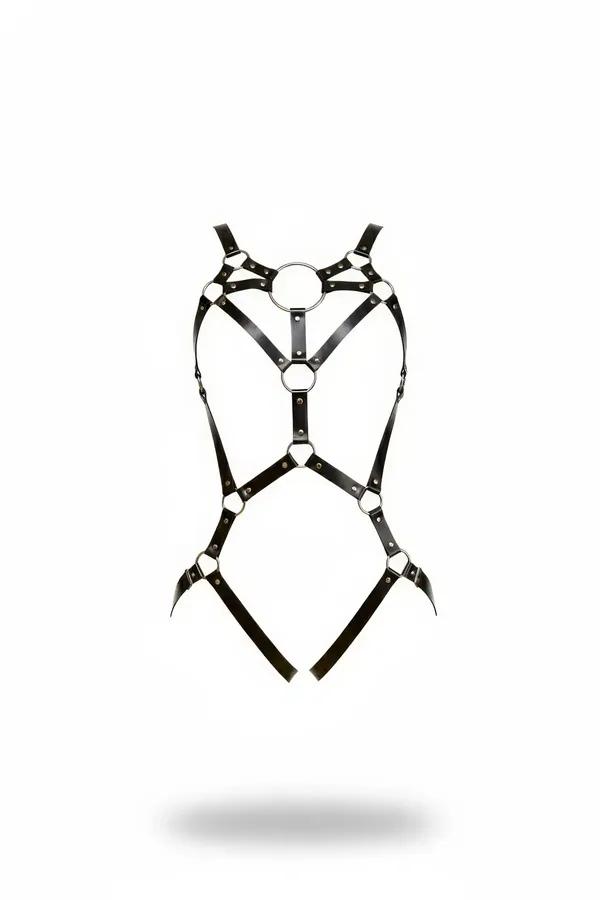 siyah faux leather body harness gümüş O-ring metal halka detaylı geometrik şerit tasarım