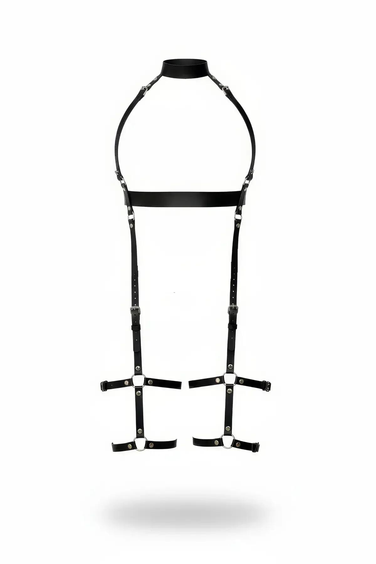 Siyah vegan deri jartiyer harness, gümüş metal toka ve O-ring, choker yakalıklı tek parça vücut kemeri