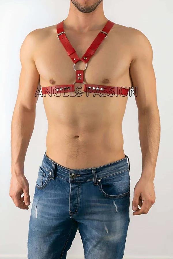 Red faux leather mens chest harness with central silver O-ring and adjustable shoulder buckle straps