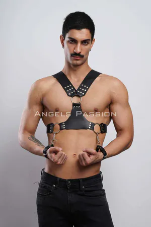 Men's Chest Harness with Cuffs, Leather Men's Fancy Harness, Men's Harness with Cuffs - APFTM121