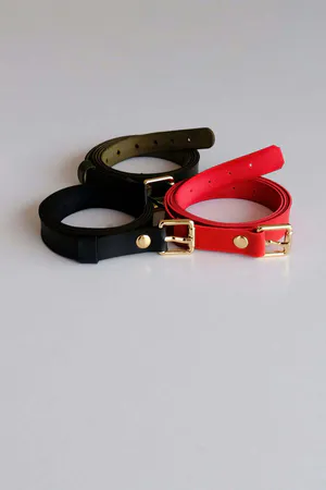 Square Buckle Detailed 3-Piece Belt Set | Black - Red and Khaki Belt (Gold Accessory)